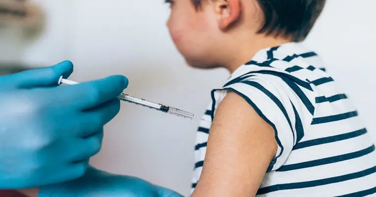 শিশুদের টিকাদানের প্রতীকী ছবি